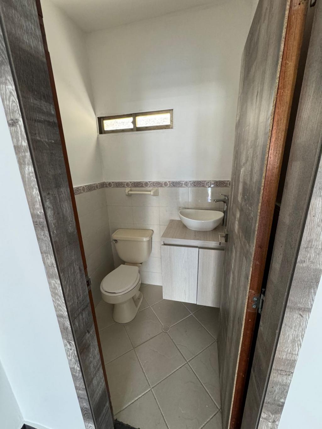LOCAL EN ARRIENDO – GRANADILLO – BARRANQUILLA