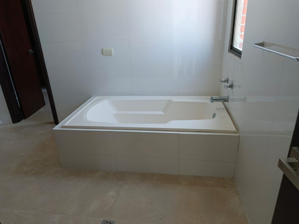 APARTAMENTO EN ARRIENDO – ALTOS DE RIOMAR – BARRANQUILLA