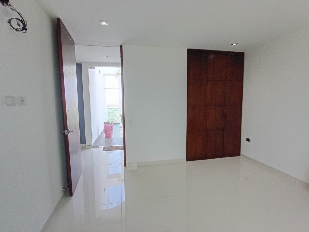 APARTAMENTO EN VENTA – ALTOS DE RIOMAR – BARRANQUILLA