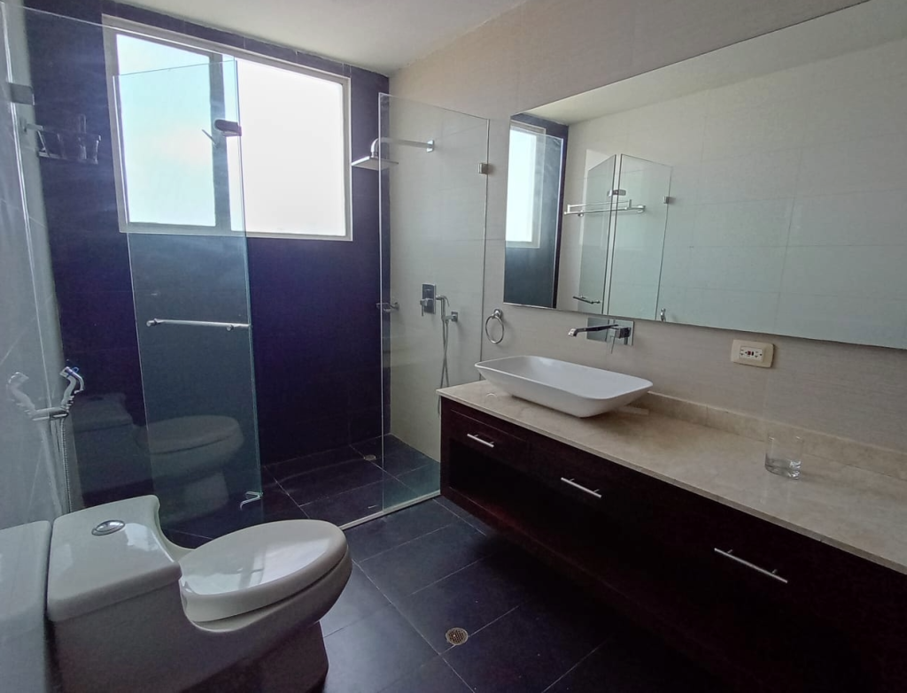 APARTAMENTO EN VENTA – ALTOS DE RIOMAR – BARRANQUILLA