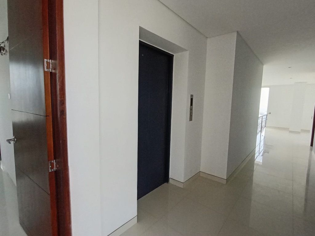 APARTAMENTO EN VENTA – ALTOS DE RIOMAR – BARRANQUILLA