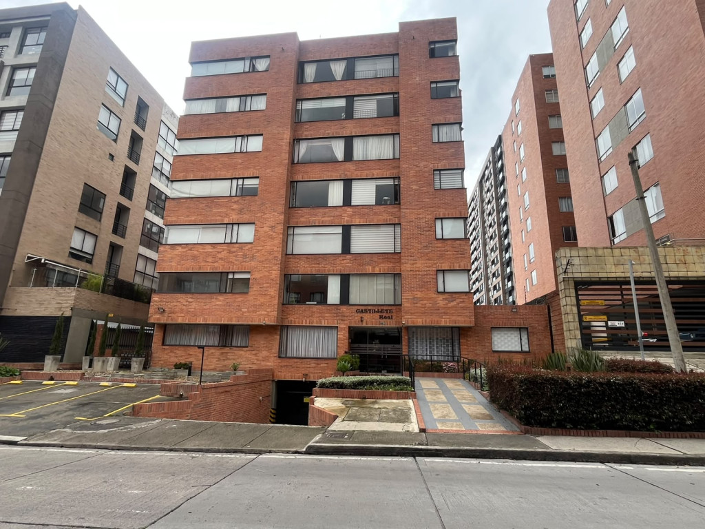 APARTAMENTO EN VENTA – BELMIRA – BOGOTÁ