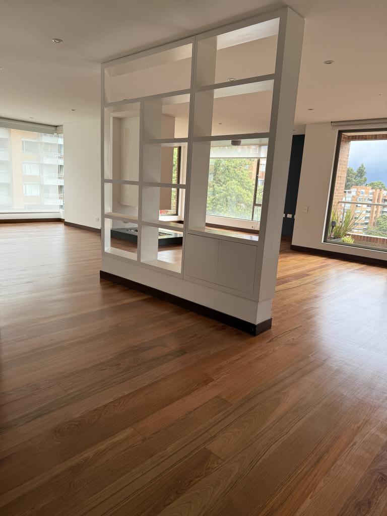 APARTAMENTO EN ARRIENDO – BOSQUES DE LA CAÑADA (USAQUÉN) – BOGOTÁ