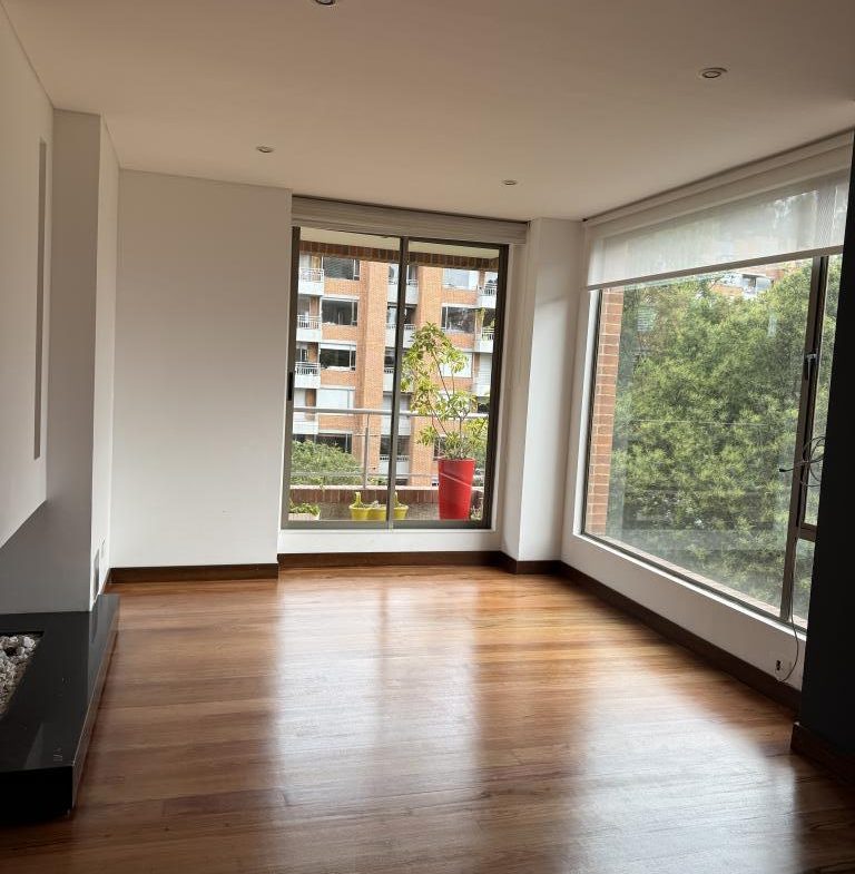APARTAMENTO EN ARRIENDO – BOSQUES DE LA CAÑADA (USAQUÉN) – BOGOTÁ