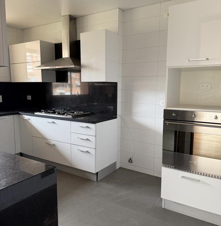 APARTAMENTO EN ARRIENDO – BOSQUES DE LA CAÑADA (USAQUÉN) – BOGOTÁ