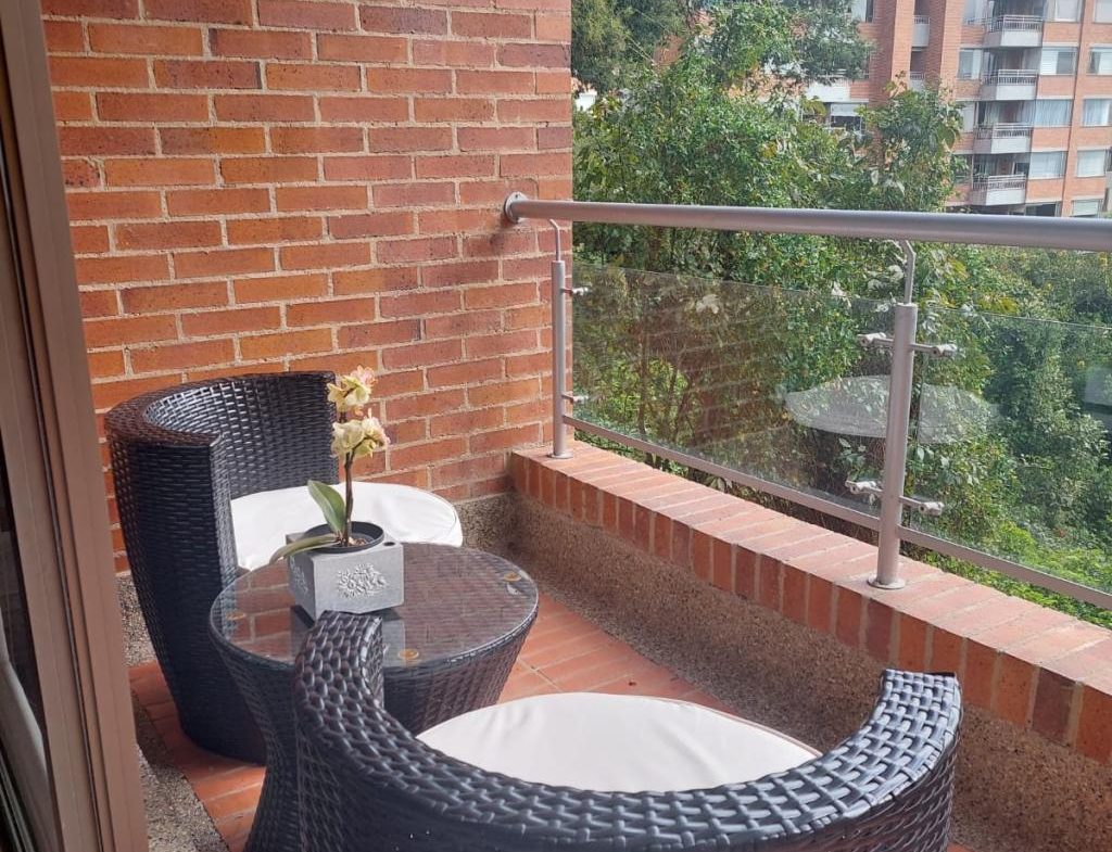 APARTAMENTO EN ARRIENDO – BOSQUES DE LA CAÑADA (USAQUÉN) – BOGOTÁ
