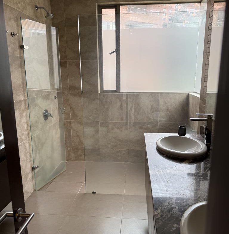 APARTAMENTO EN ARRIENDO – BOSQUES DE LA CAÑADA (USAQUÉN) – BOGOTÁ