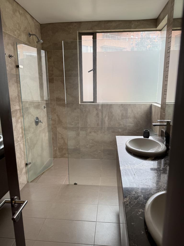 APARTAMENTO EN ARRIENDO – BOSQUES DE LA CAÑADA (USAQUÉN) – BOGOTÁ