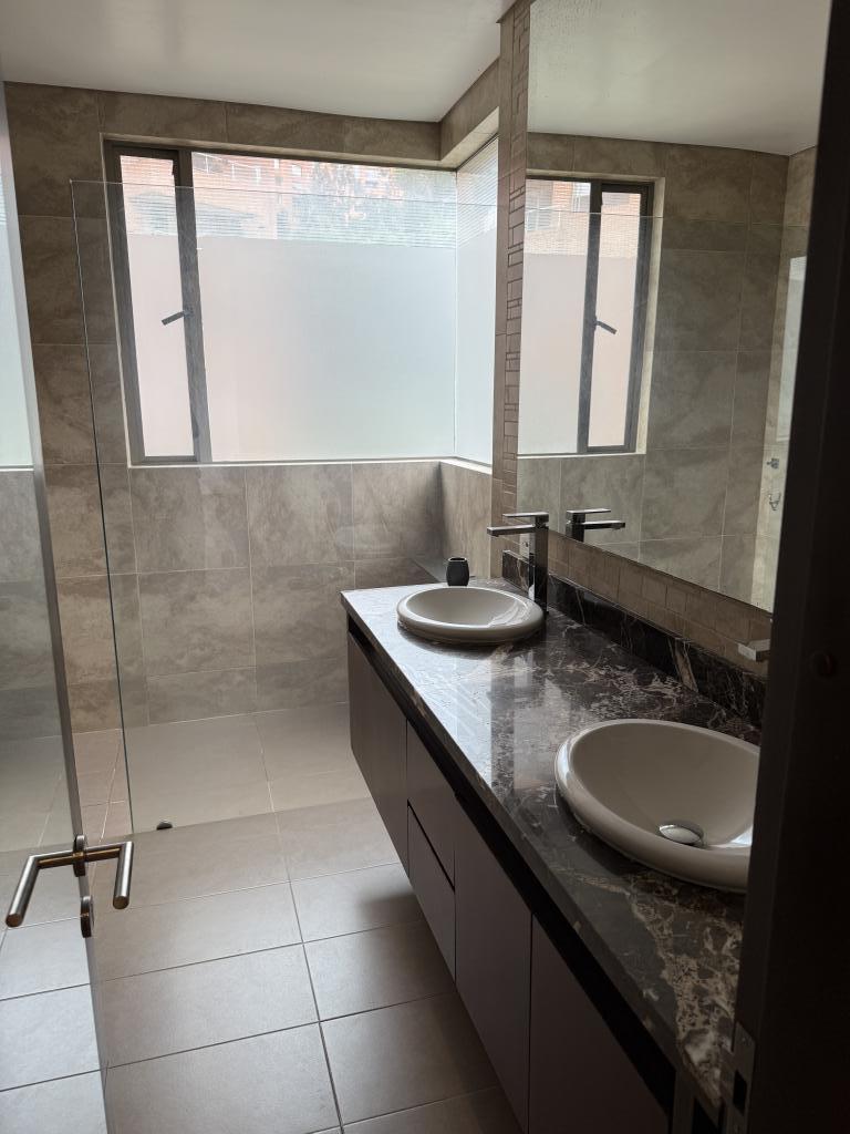 APARTAMENTO EN ARRIENDO – BOSQUES DE LA CAÑADA (USAQUÉN) – BOGOTÁ