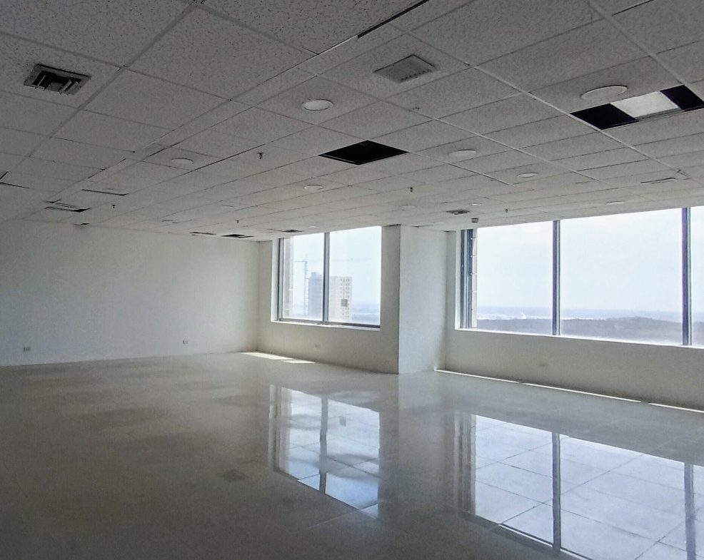 OFICINA EN ARRIENDO/VENTA – LA CASTELLANA – BARRANQUILLA