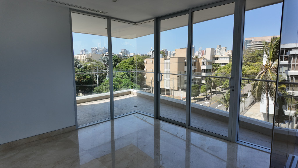 APARTAMENTO EN ARRIENDO/VENTA – ALTOS DE RIOMAR – BARRANQUILLA