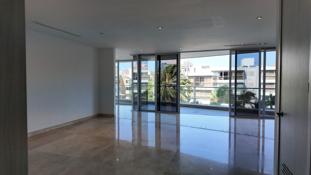 APARTAMENTO EN ARRIENDO/VENTA – ALTOS DE RIOMAR – BARRANQUILLA